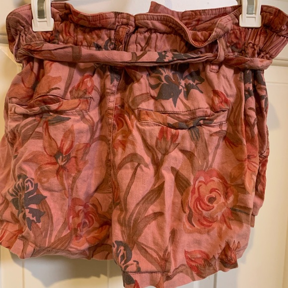 Free people floral shorts - Picture 3 of 3